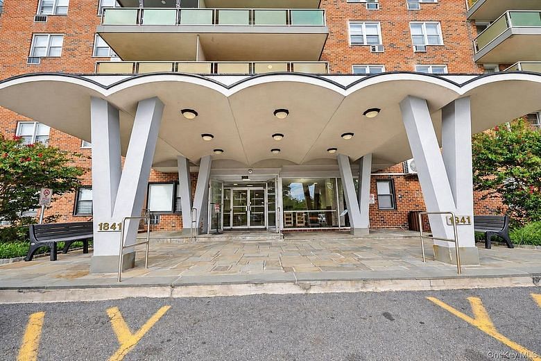 1841 Central Park Avenue #6N