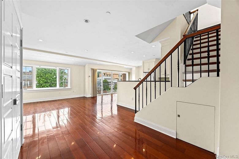 185 Battery Avenue #2A