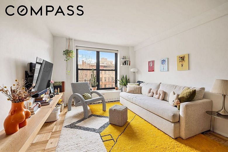 185 Clinton Avenue #4H