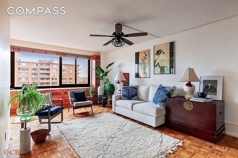 185 Hall Street #1401