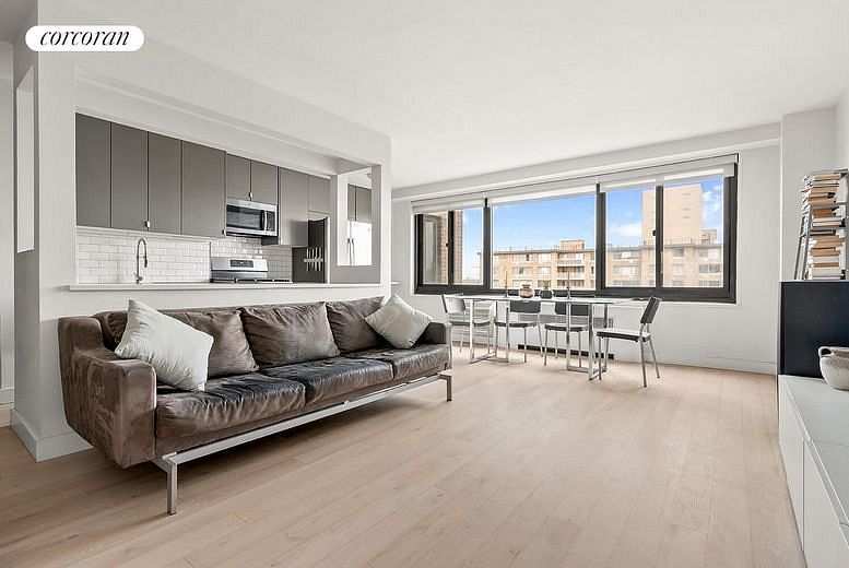 185 Hall Street #1501