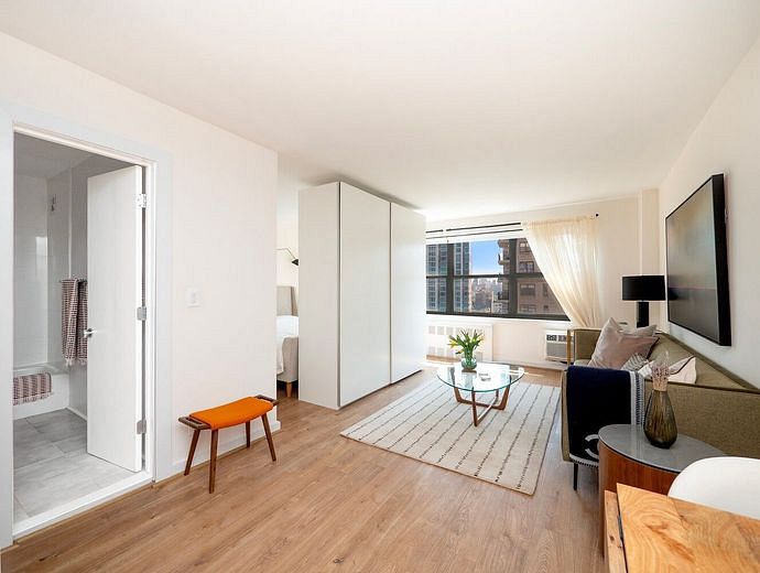 185 West End Avenue #26E