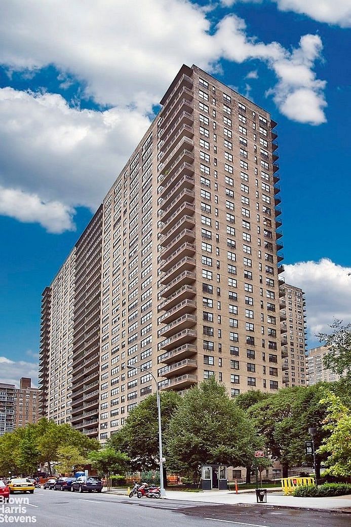 185 West End Avenue #26N