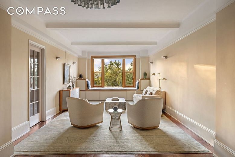 186 Riverside Drive #5F