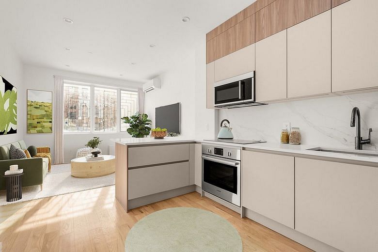 187 Pulaski Street #1