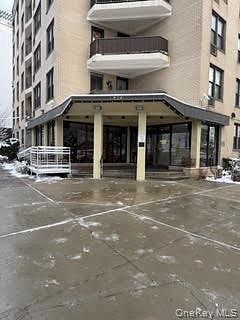 1874 Pelham Parkway S #5C