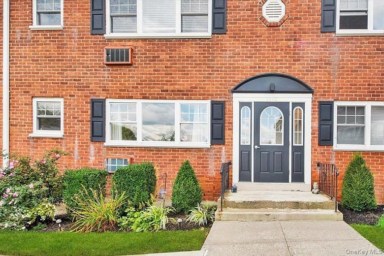 1879 Crompond Road #G-10