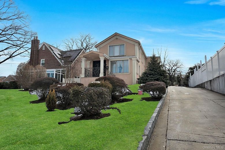 188-14 Mclaughlin Avenue