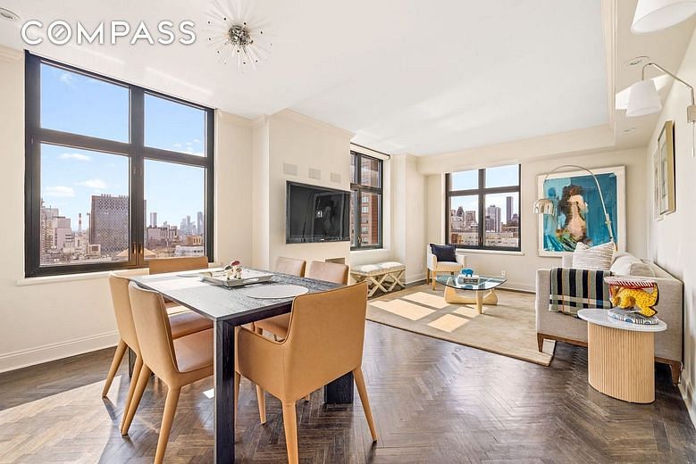 188 East 70th Street #22A