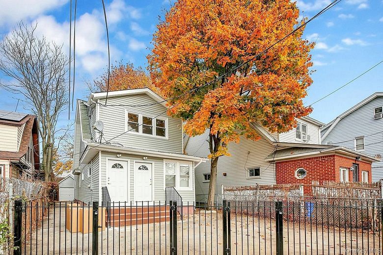 18805 Liberty Avenue