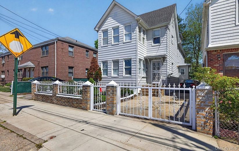 18811 Dunkirk Drive
