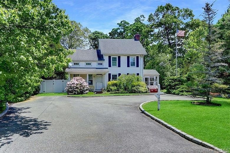 1885 Washington Avenue