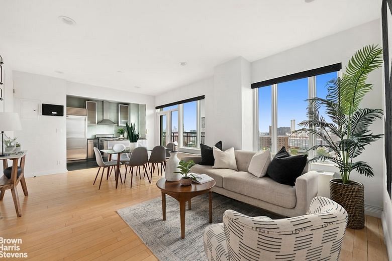 189 Bridge Street #10A