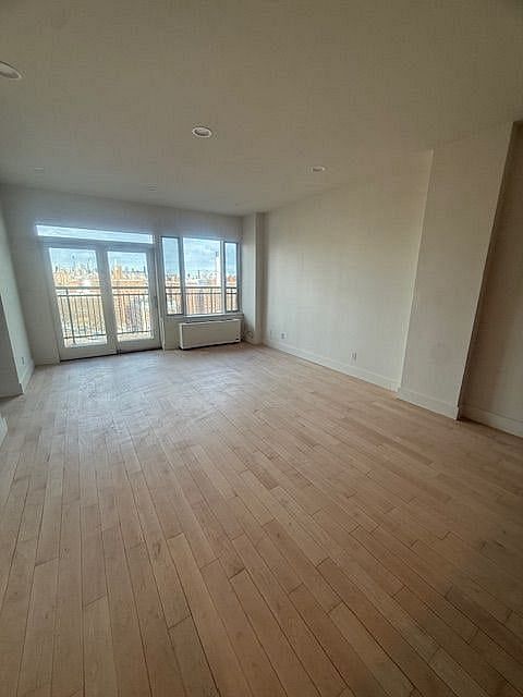 189 Bridge Street #11B