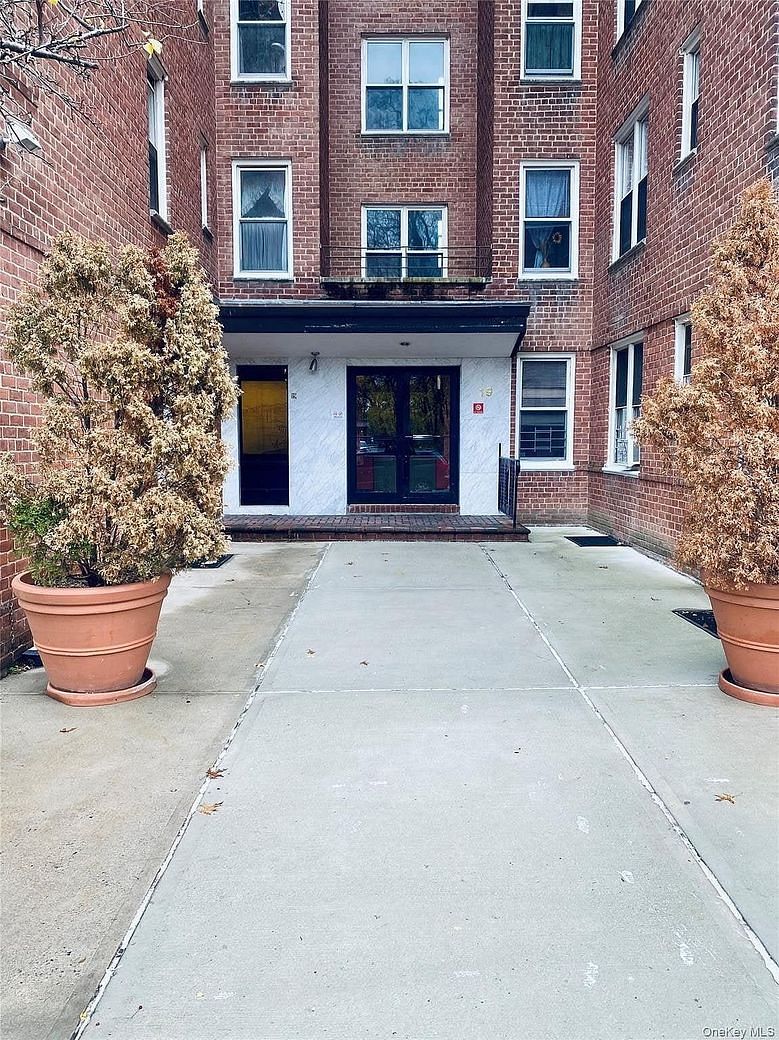 19 Abeel Street #3J