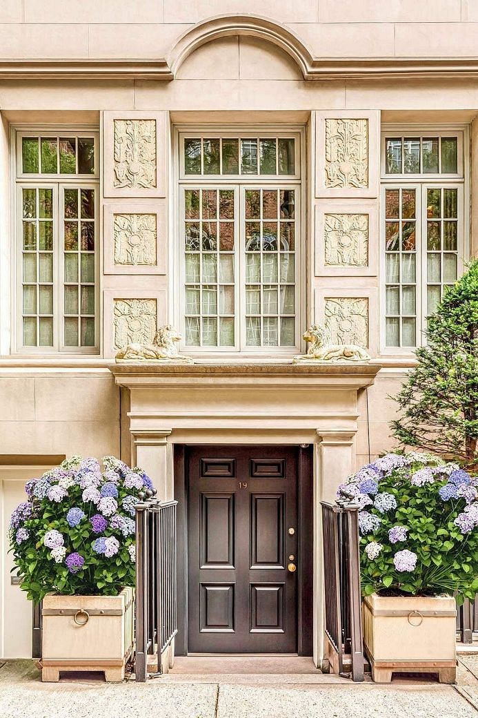 19 East 92nd Street
