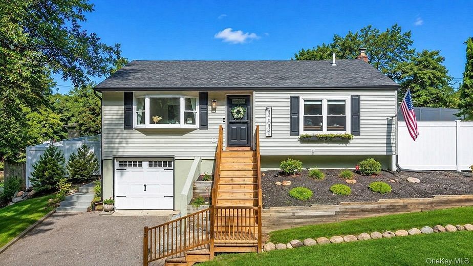 19 Hawthorne Road