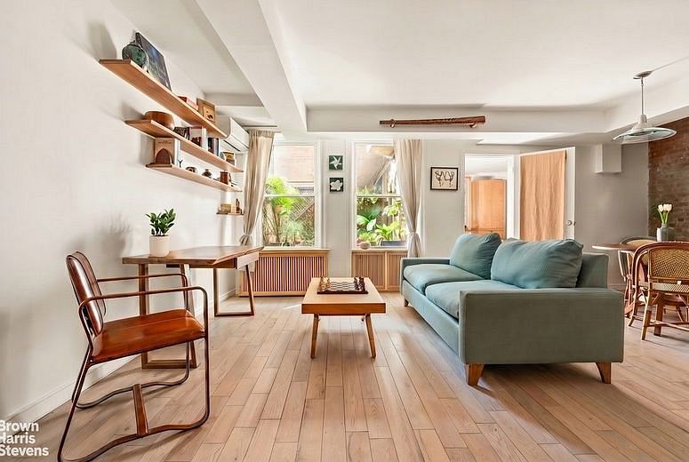 19 PROSPECT PARK WEST #1