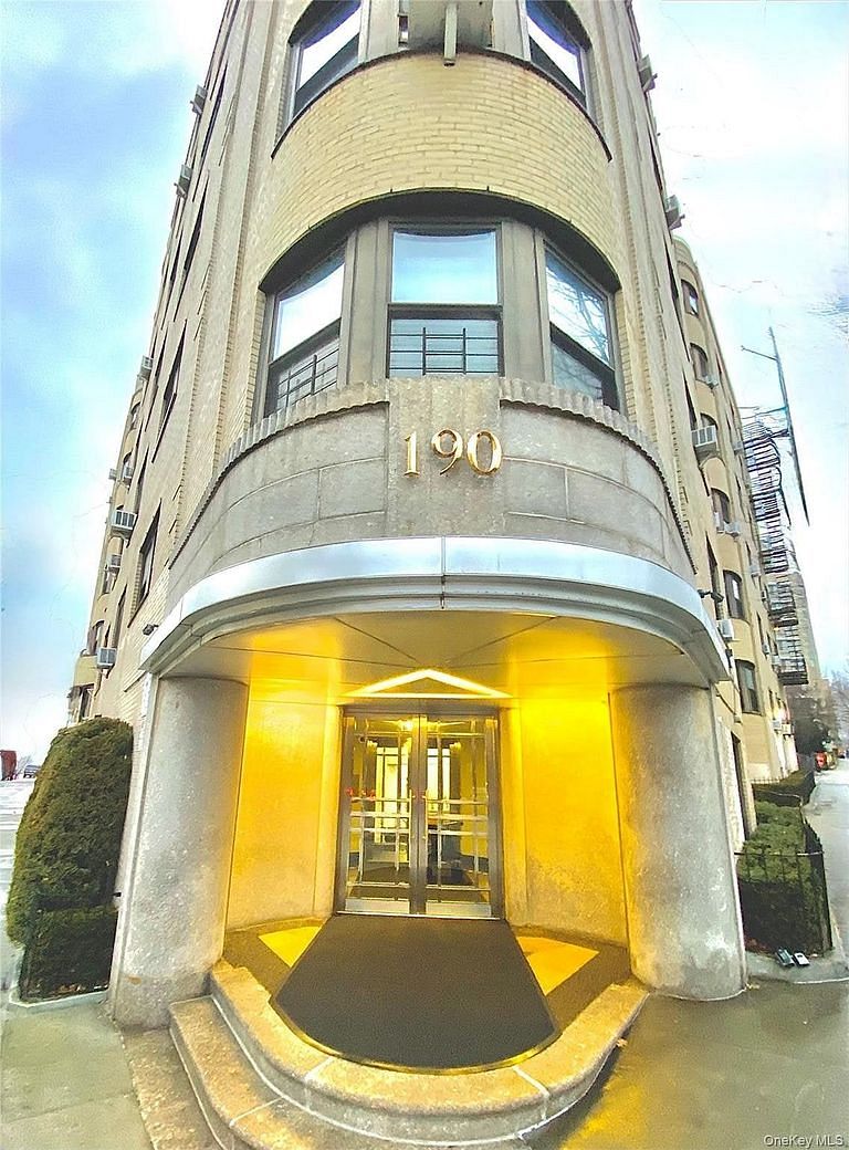 190 E Mosholu Parkway S #1J