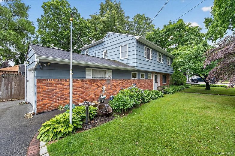 190 Oakwood Road