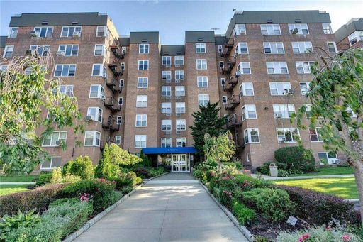 Image 1 of 20 for 18-70 211th Street #4H in Queens, Bayside, NY, 11360