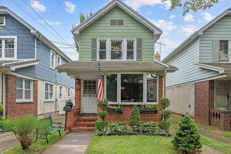 1927 Batchelder Street