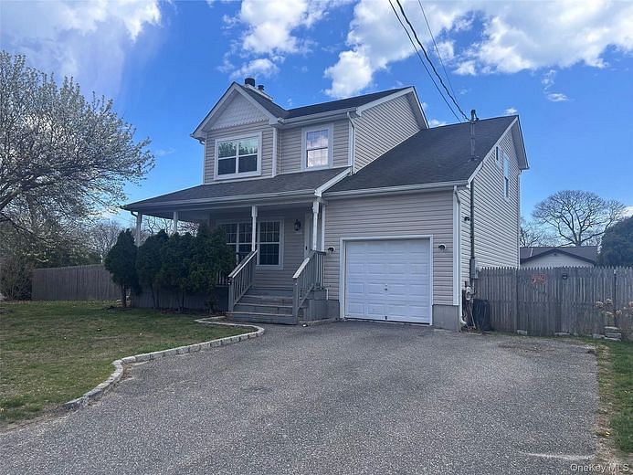 194 E Parkview Drive