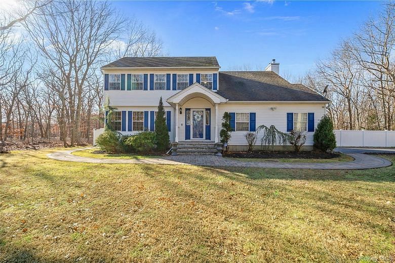 194 Miller Place Road