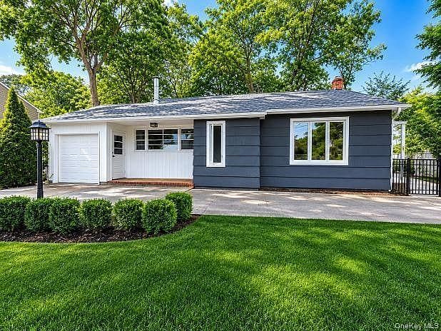 194 Phyllis Drive