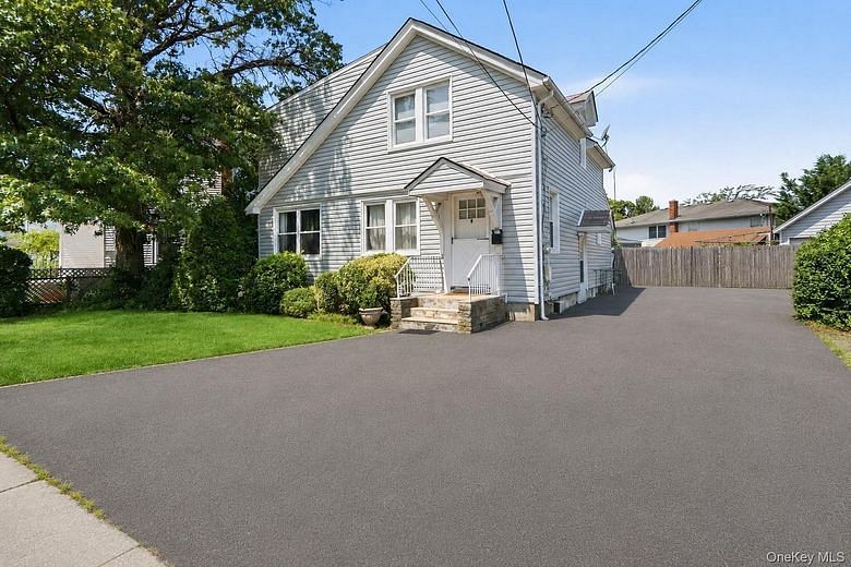 194 Woodfield Road