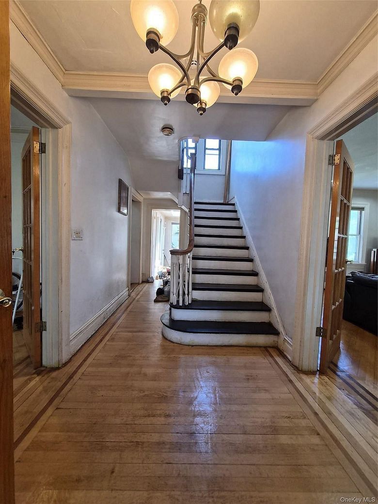 19404 110th Road