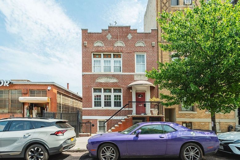 195 30th Street #MULTIFAMILY