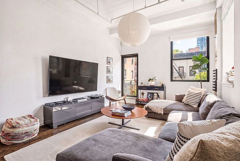 195 Bowery #5E