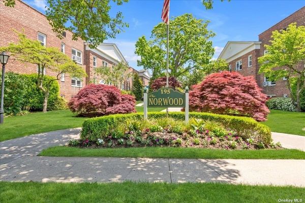 Image 1 of 18 for 195 N Village Avenue #G4 in Long Island, Rockville Centre, NY, 11570