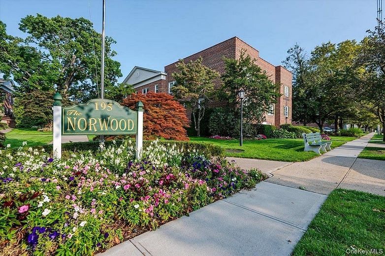 195 N Village Avenue #Suite 1