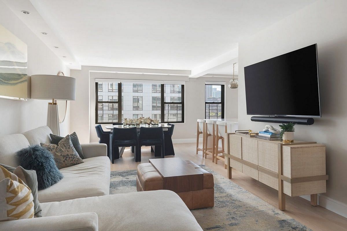 Image 1 of 13 for 196 East 75th Street #16E in Manhattan, New York, NY, 10021