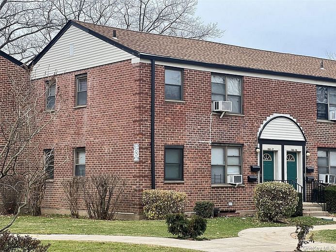 19617 73rd Avenue #2nd FL