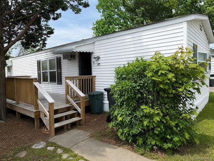 1964 River Road #105 #106
