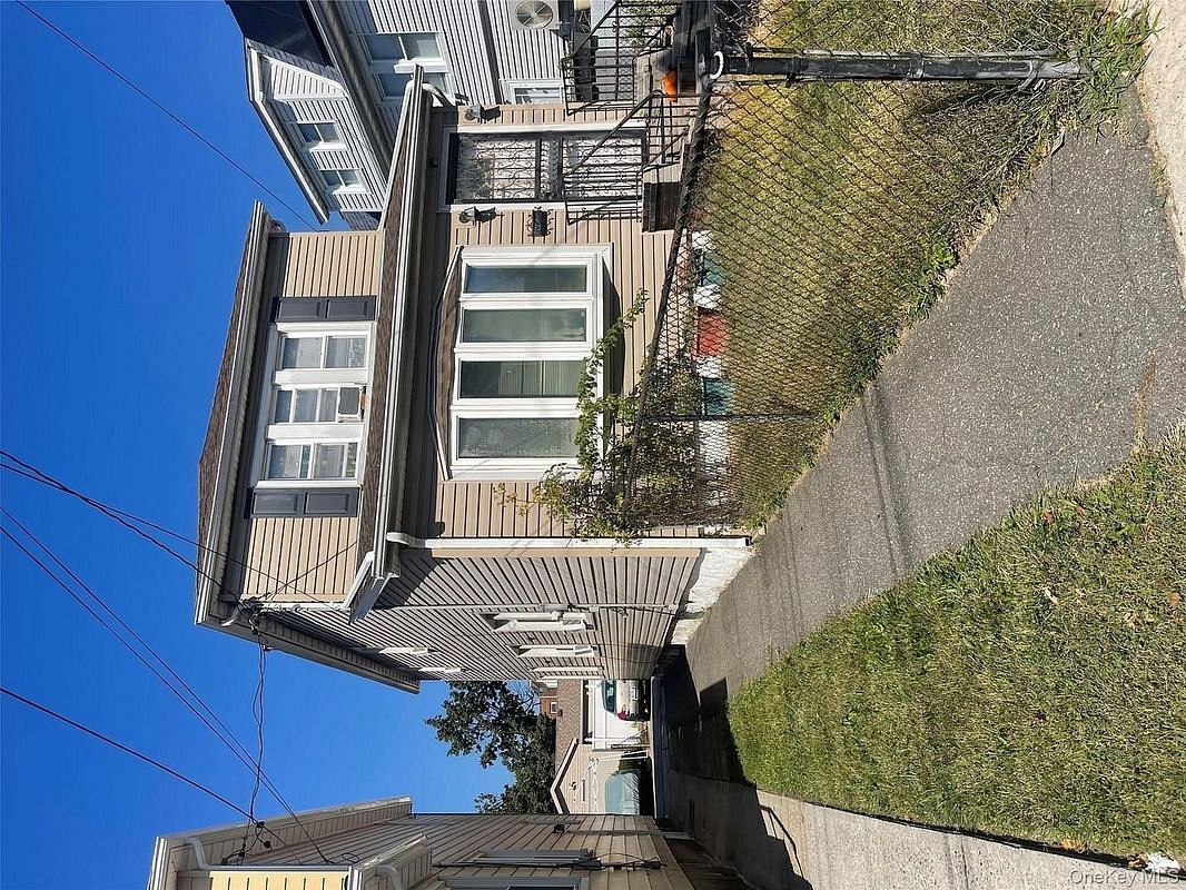 Image 1 of 5 for 197-13 118th Avenue in Queens, New York, NY, 11412