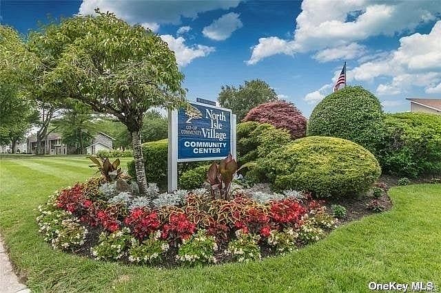 197 N Pointe Circle #197