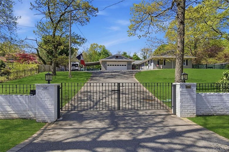 197 Stony Hollow Road