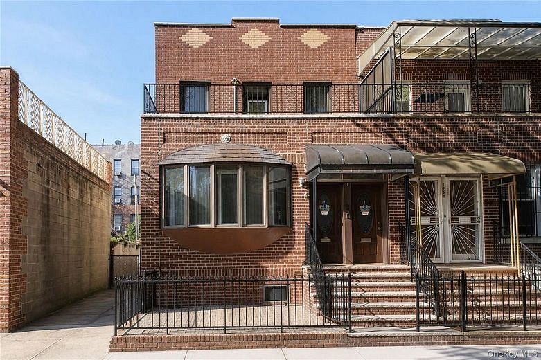1972 BayRidge Ave