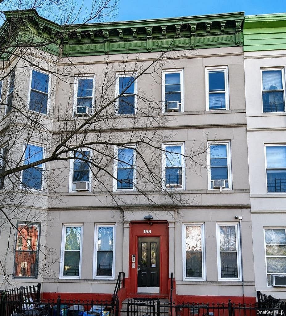 198 Hull Street