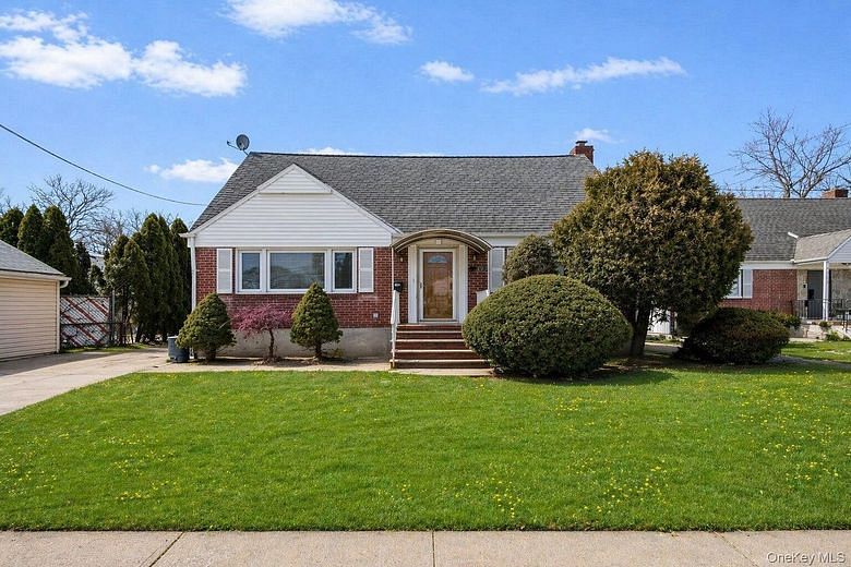 1987 Lakeville Road