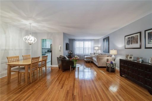 Image 1 of 22 for 9201 Shore Road #C309 in Brooklyn, BROOKLYN, NY, 11209