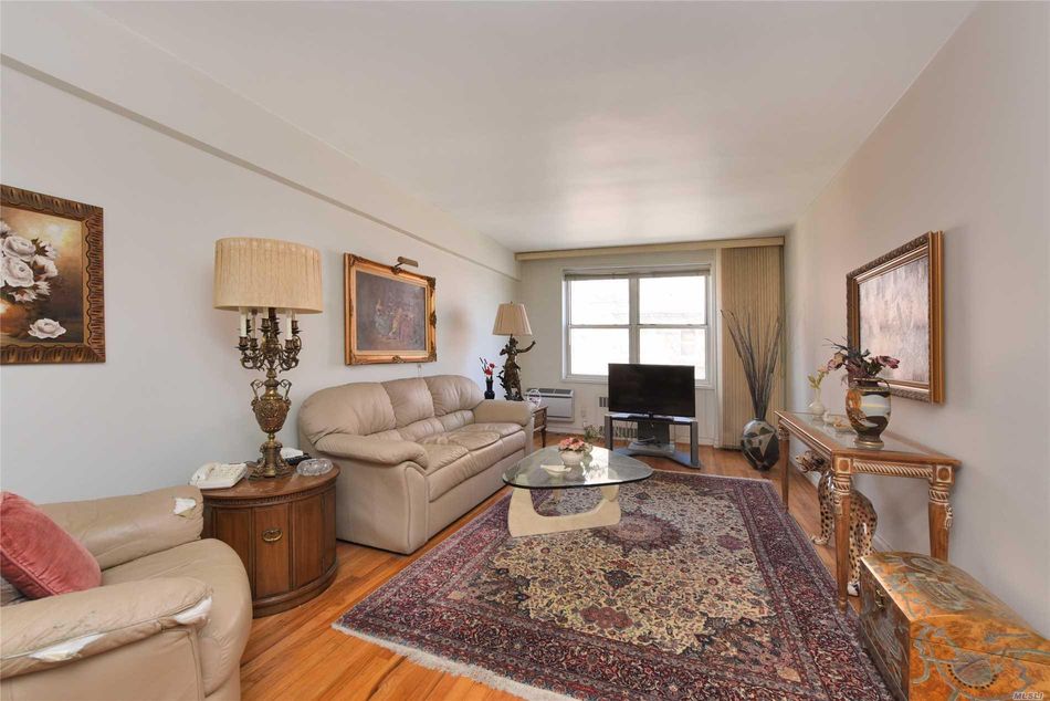 Image 1 of 16 for 27-04 Parsons Boulevard #3D in Queens, Flushing, NY, 11354