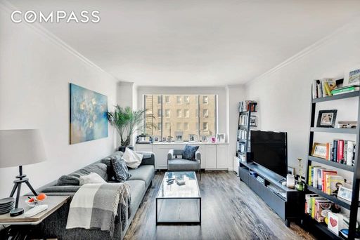 Image 1 of 10 for 130 West 79th Street #10CD in Manhattan, New York, NY, 10024