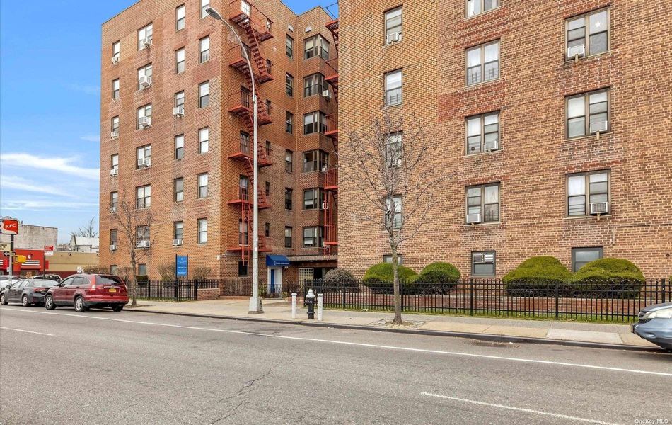 Image 1 of 19 for 88-09 Northern Boulevard #206 in Queens, Jackson Heights, NY, 11372