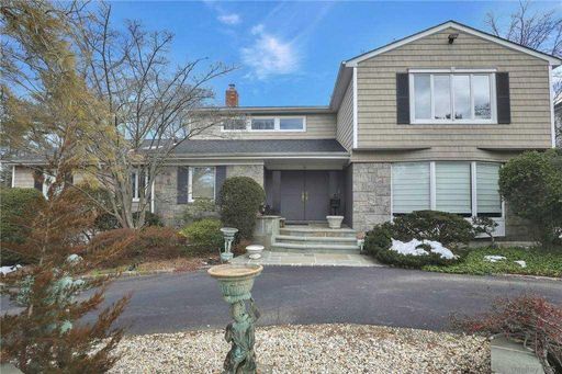 Image 1 of 35 for 18 Flamingo Road in Long Island, East Hills, NY, 11576