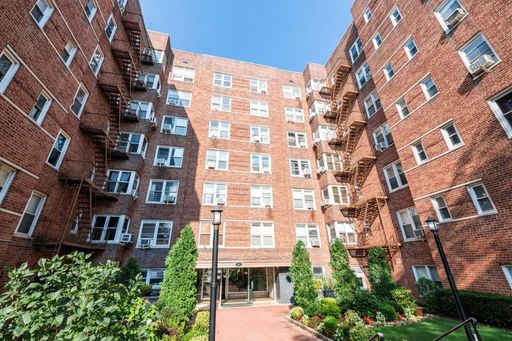 Image 1 of 19 for 9801 Shore Road #5E in Brooklyn, NY, 11209
